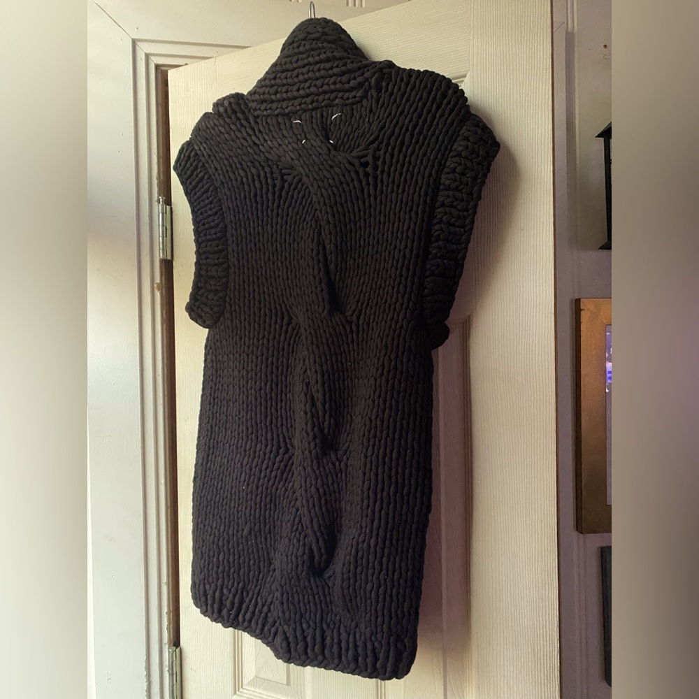 Unbeliveble MARGIELA VEST. Size M